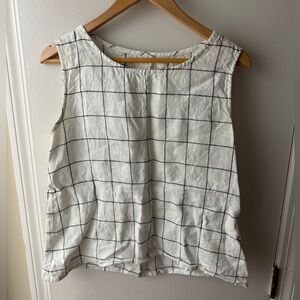 NotPerfectlinen cute gridded tank. Size s/m.